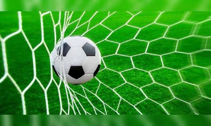 Bóng vào lưới là cơ hội chiến thắng của người chơi lại trở nên căng thẳng hơn